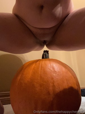 Sarah Bertrand Photo #58