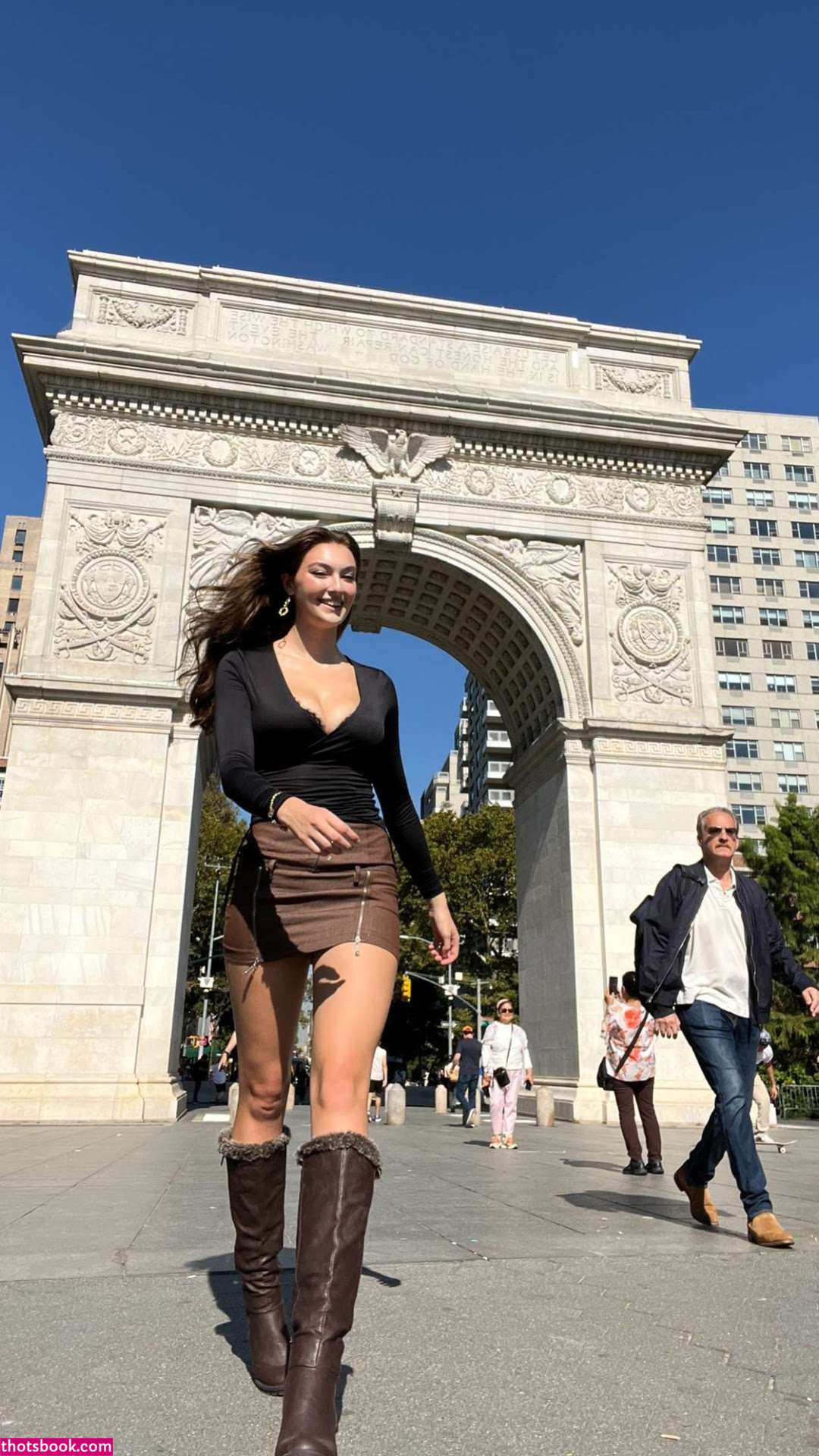 Rachel Michelle Photo #15