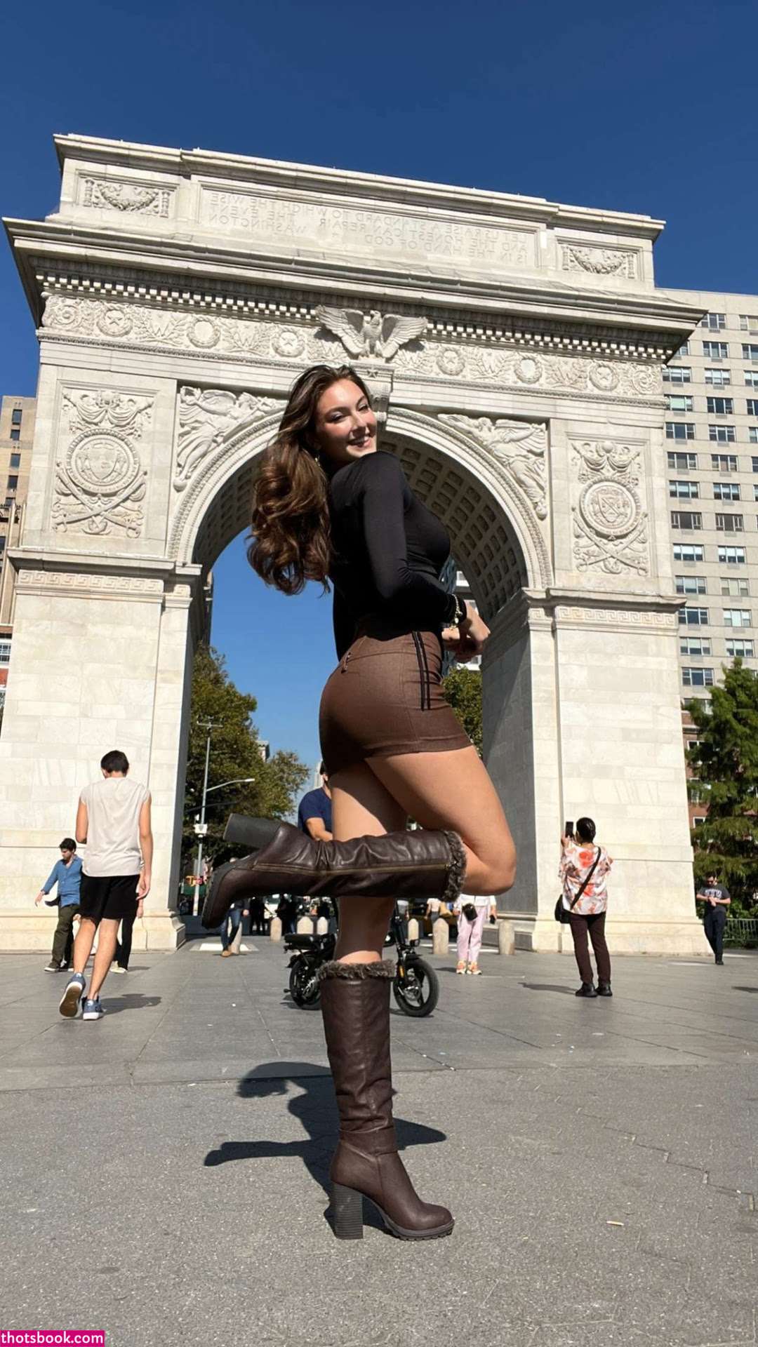 Rachel Michelle Photo #17