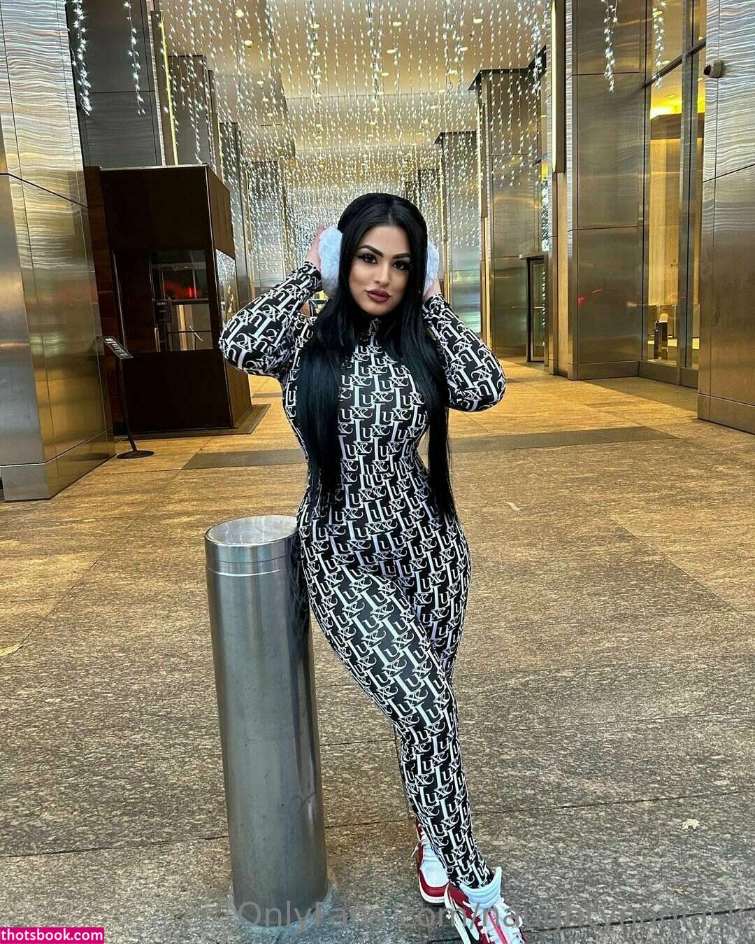 Nadia Khar Photo #66