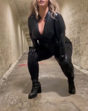 Ellana Bryan Post #16