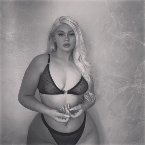 Valeria Vendetta Photo #1