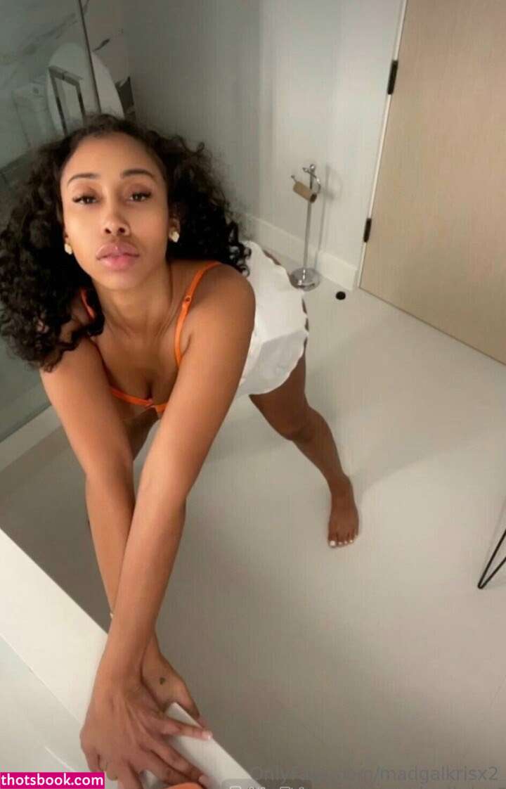 Kris Summers Photo #70