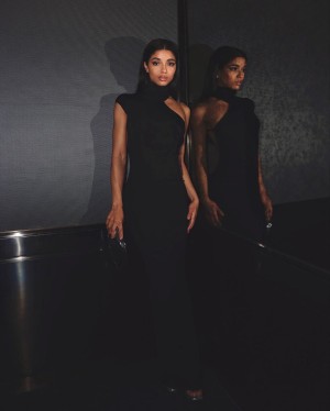 Yovanna Ventura Photo #18