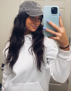 Emma Trout Photo #33