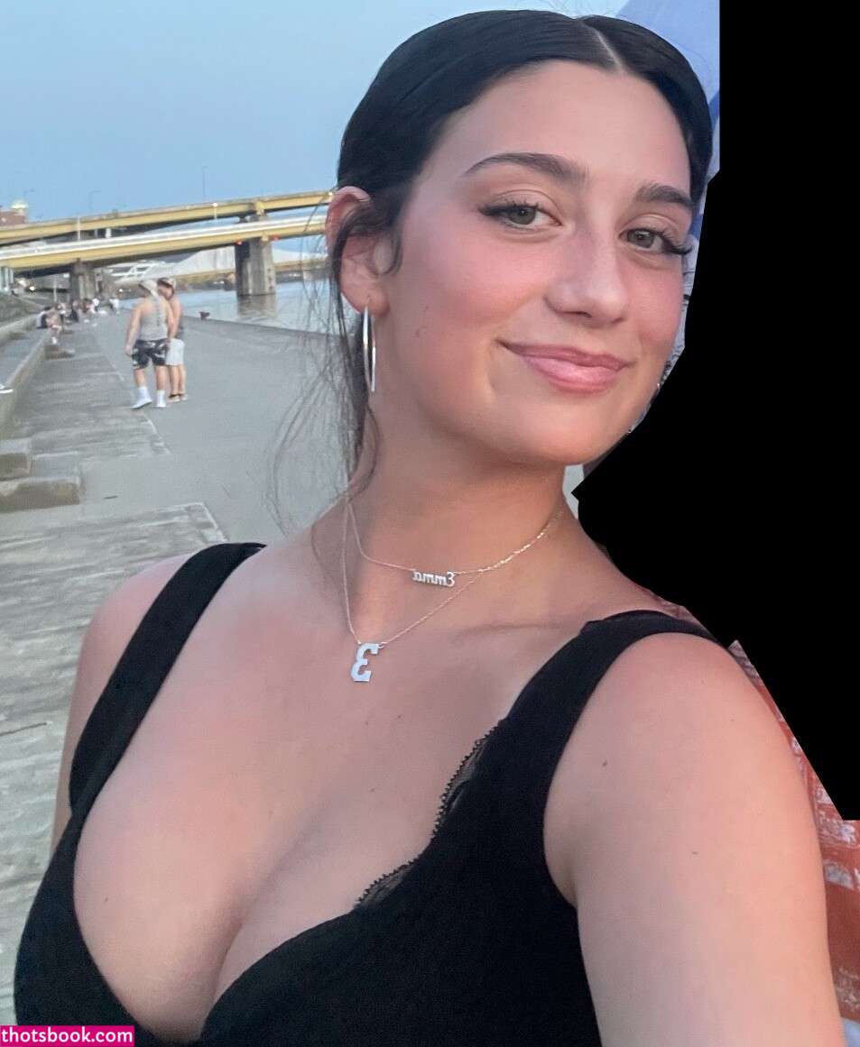 Emma Trout Photo #42