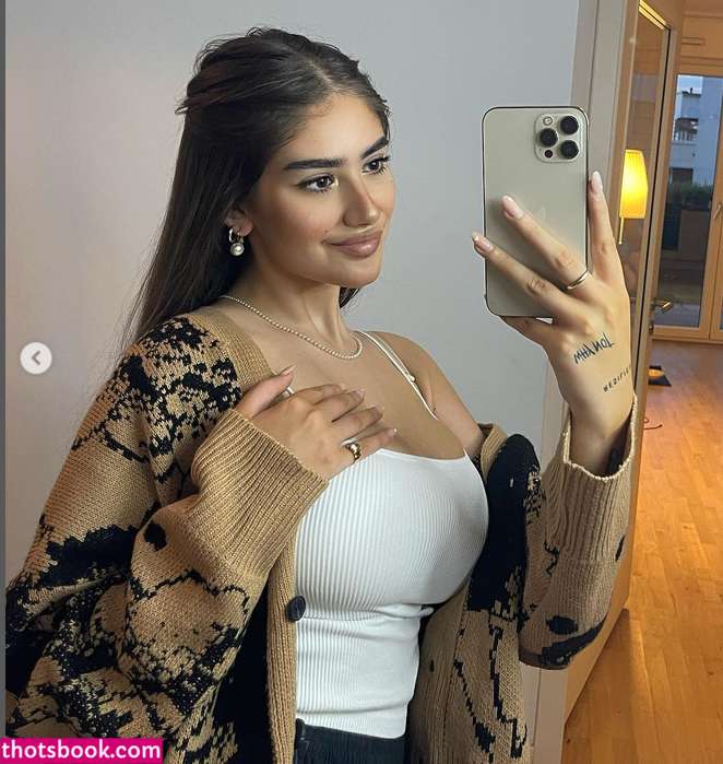 Lisa Straube Photo #23