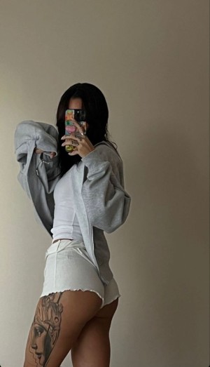 Pelinay Igit Photo #31