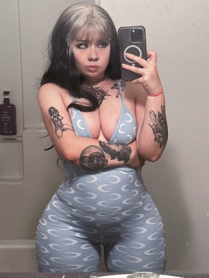 Venomous Dolly Photo #147