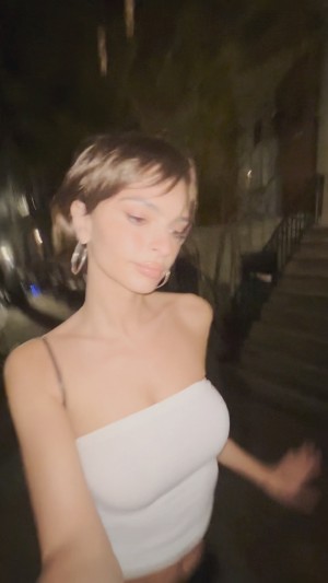 Emily Ratajkowski Photo #258