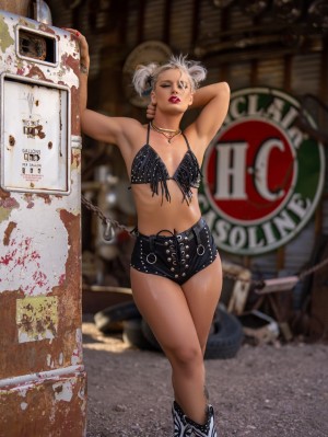 Toni Storm Photo #20