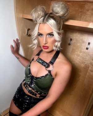 Toni Storm Photo #22