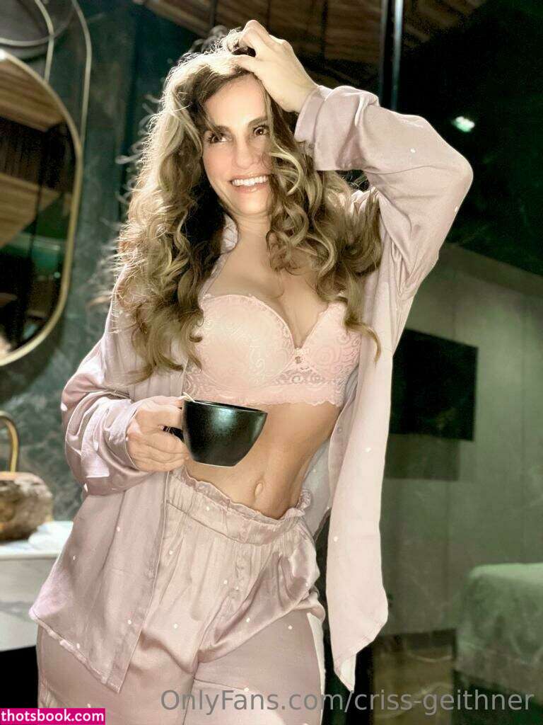 Aura Cristina Photo #535