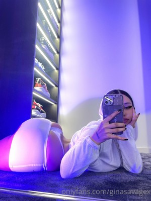 Gina Savage Photo #68
