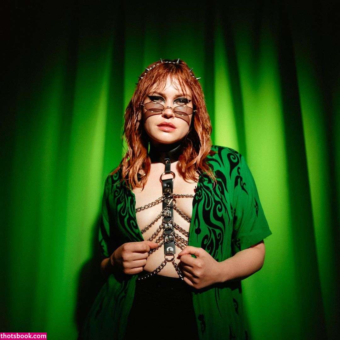 Whitney Moore Photo #57