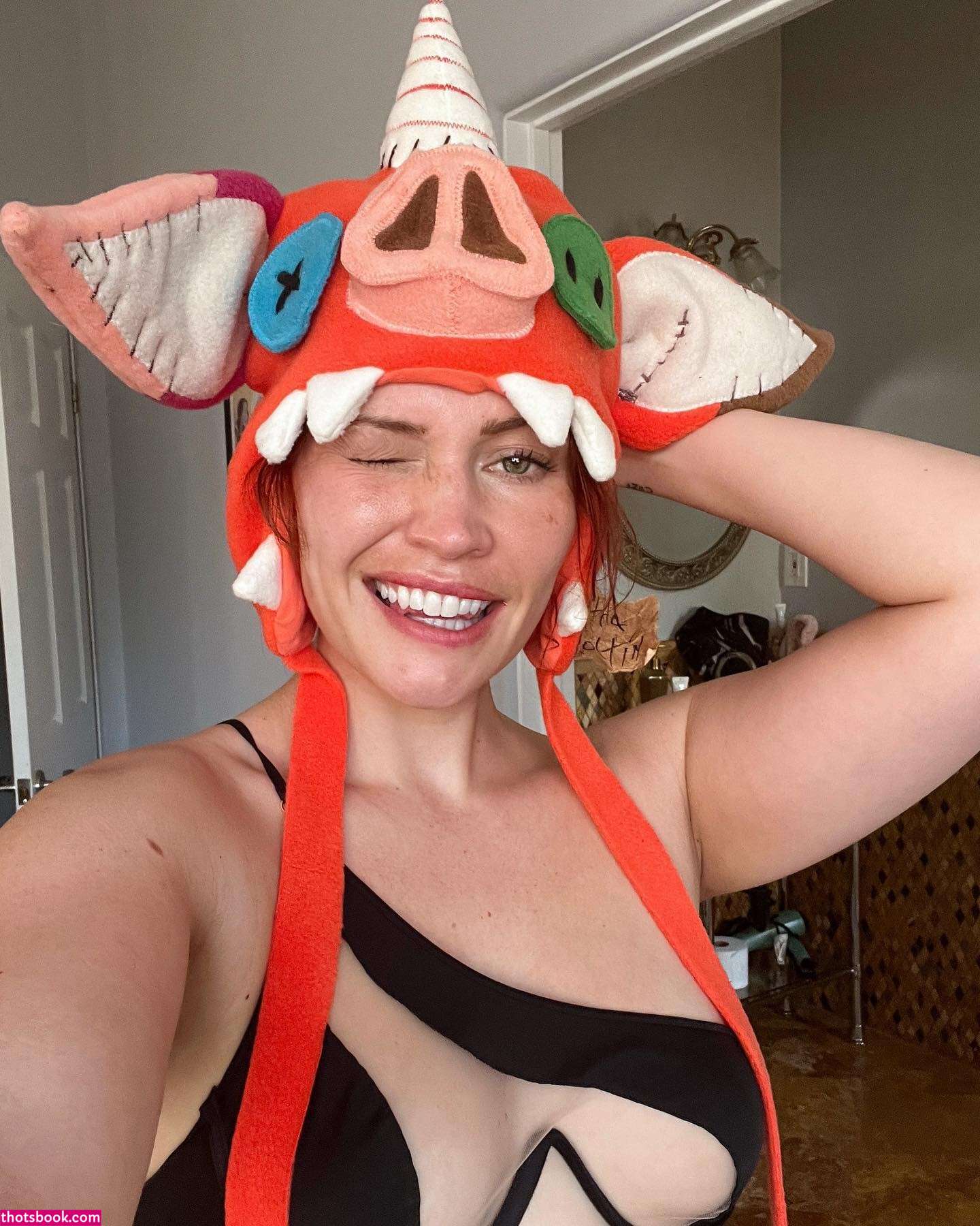 Whitney Moore Photo #84