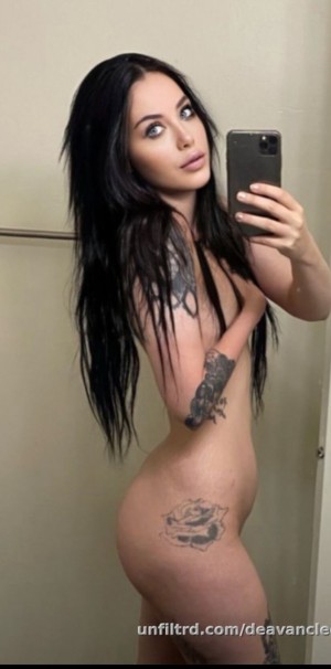 Deavan Clegg Photo #24