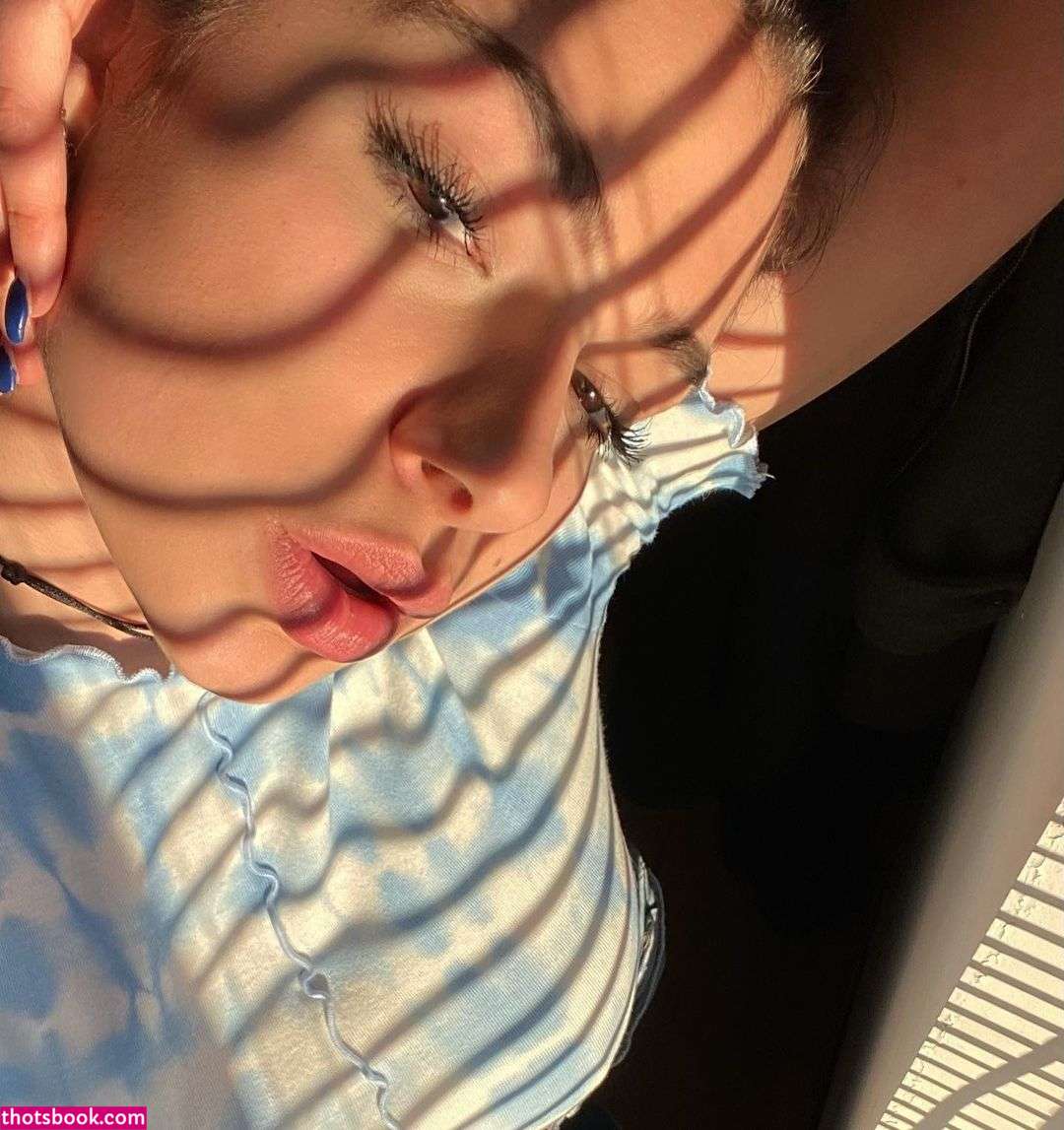 Emmy Tifrit Photo #16