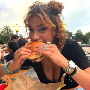 Emmy Tifrit Photo #31