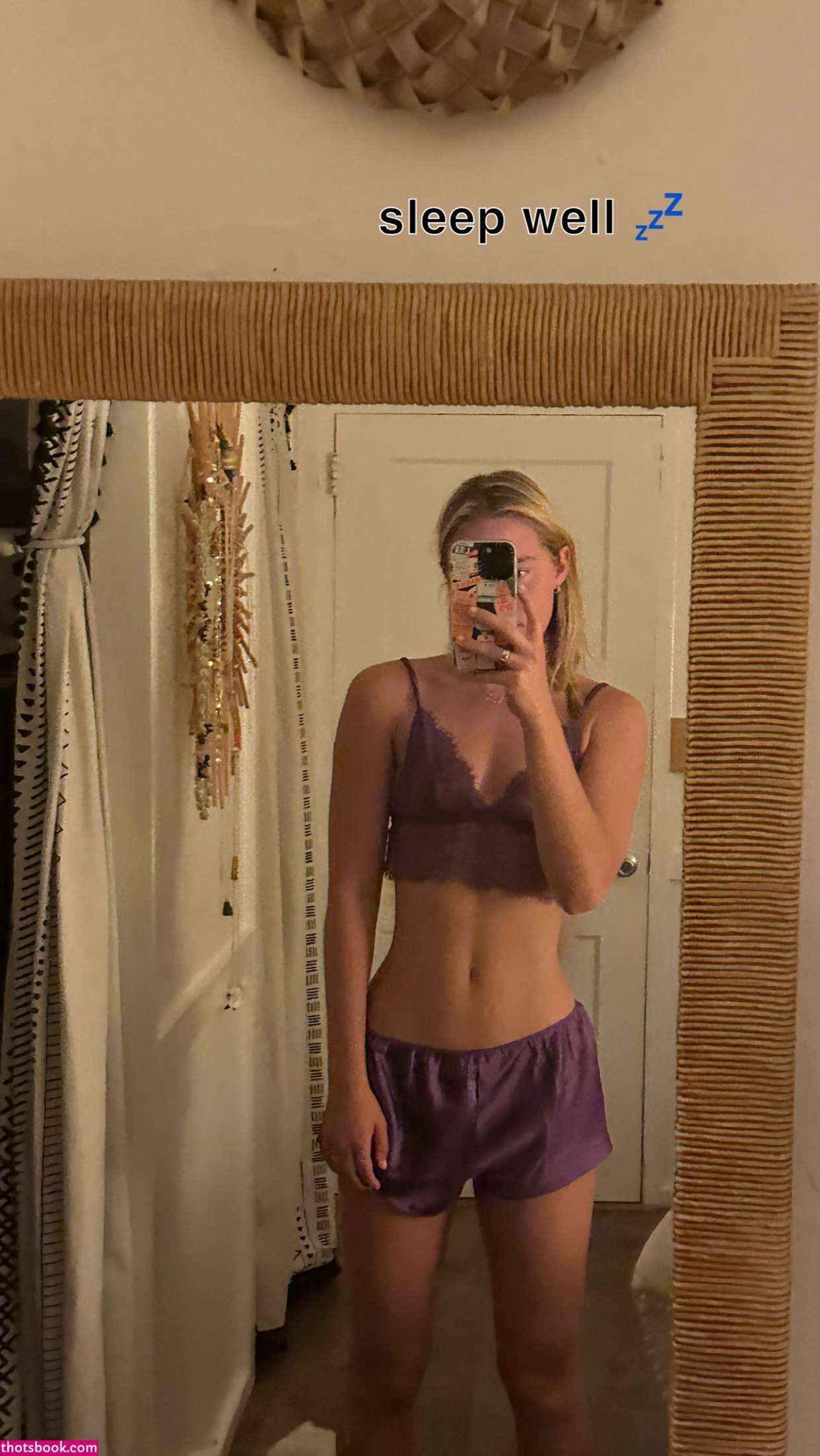 Olivia Ponton Photo #56