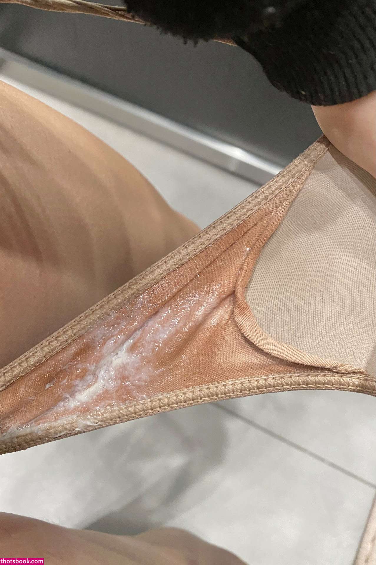 Nacre Victoire Photo #12