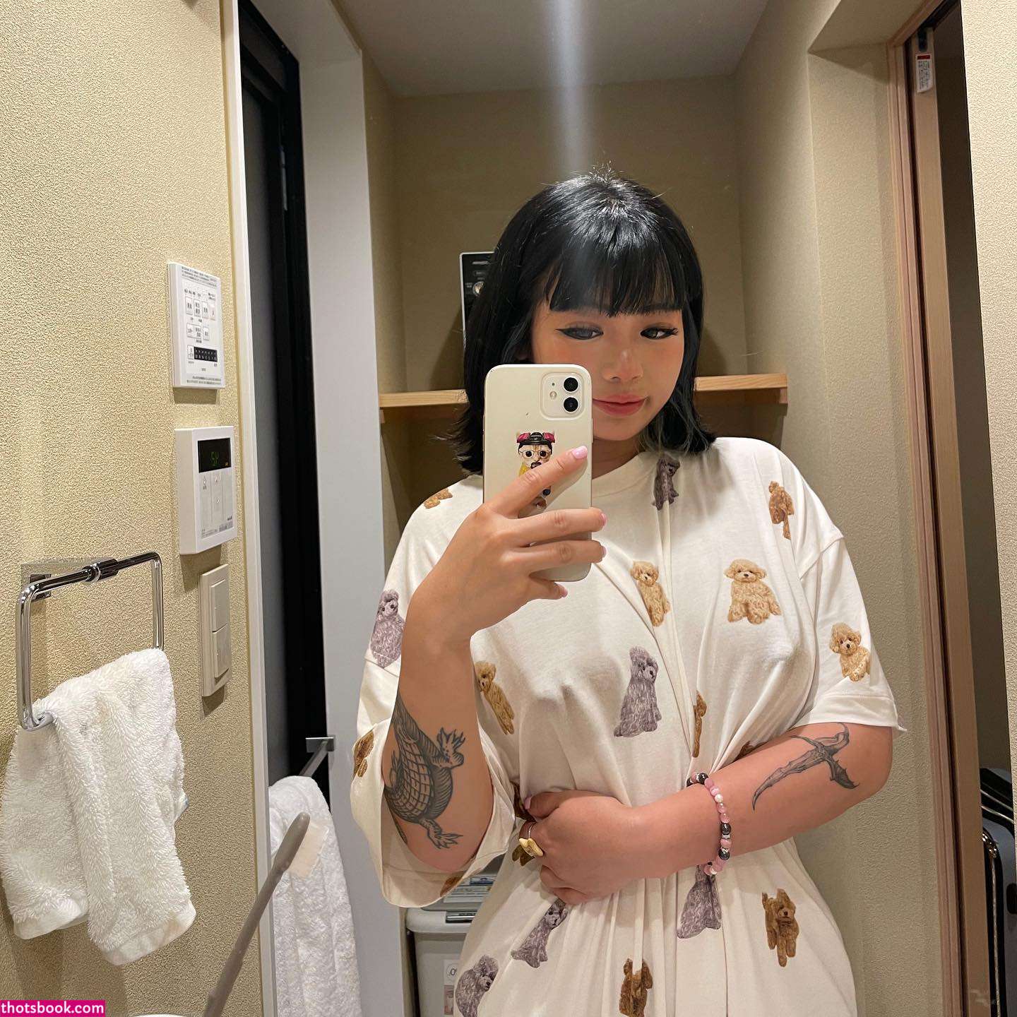 nnnneckochan Photo #54