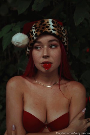 Kelly Lauren Photo #21