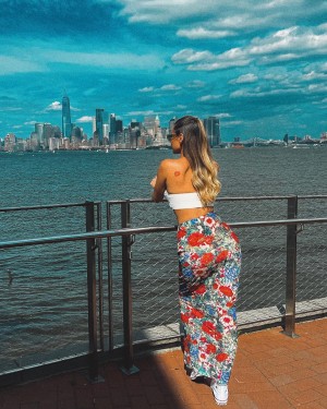 Lacey Montgomery Post #12