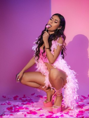 Florence Mueller Photo #38