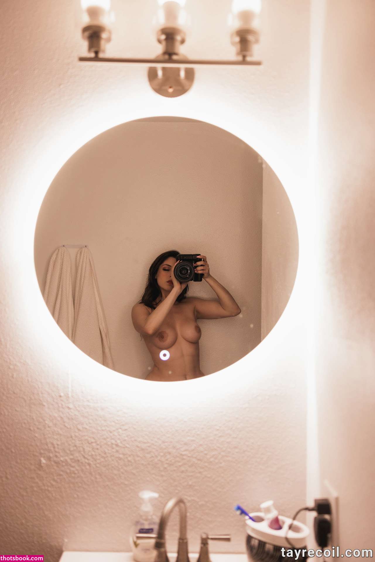 Taylor Feingold Photo #25