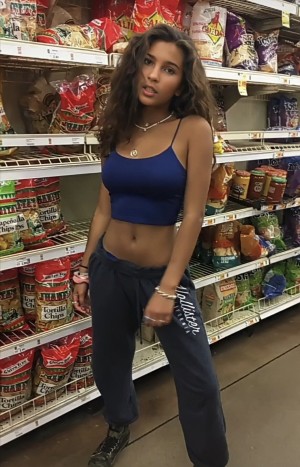 Tina Tonkin Photo #13