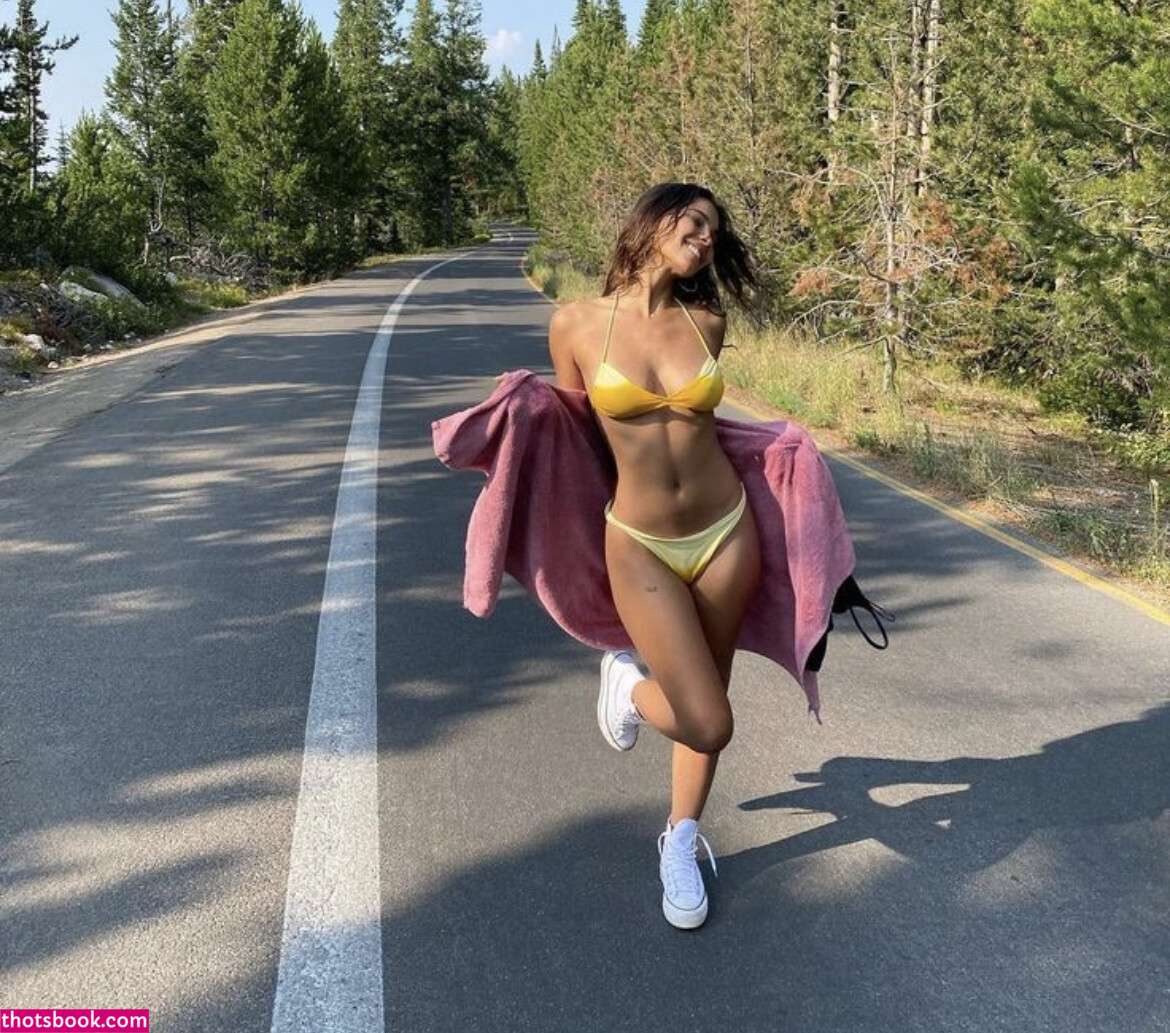 Tina Tonkin Photo #18