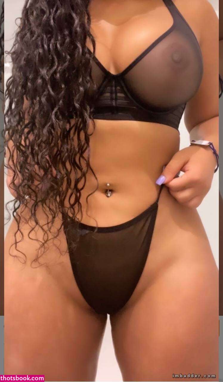 Winny Munhoz Photo #12