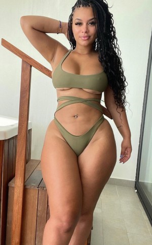 Winny Munhoz Photo #28