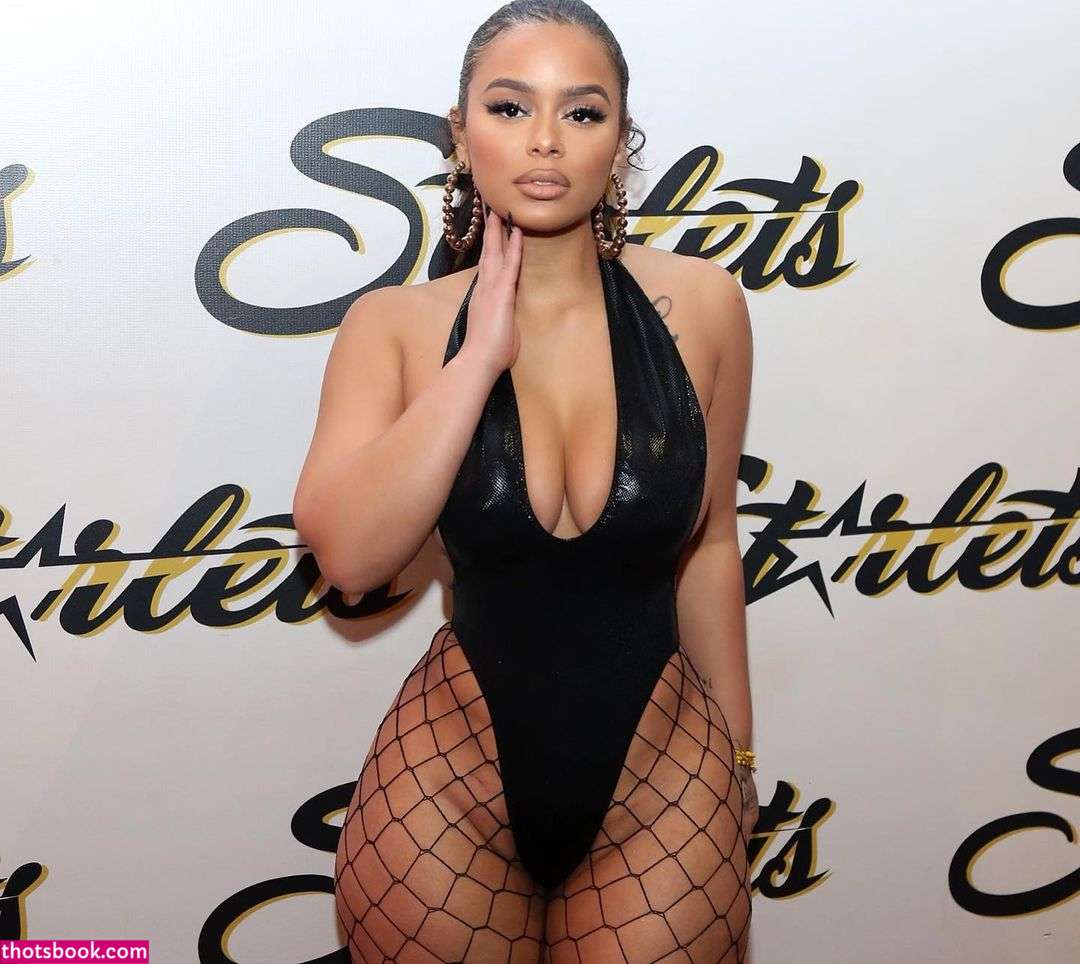 Winny Munhoz Photo #44