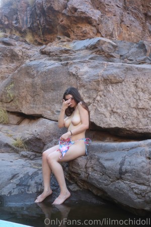 Lilmochidoll Photo #148