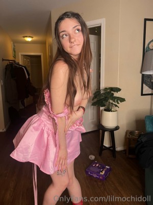 Lilmochidoll Photo #183
