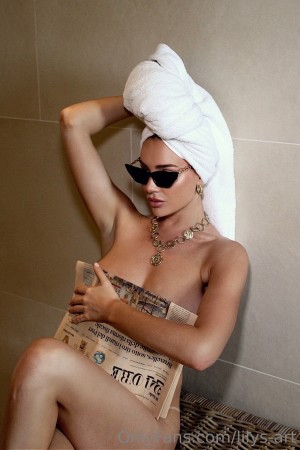 Beth lily Photo #217