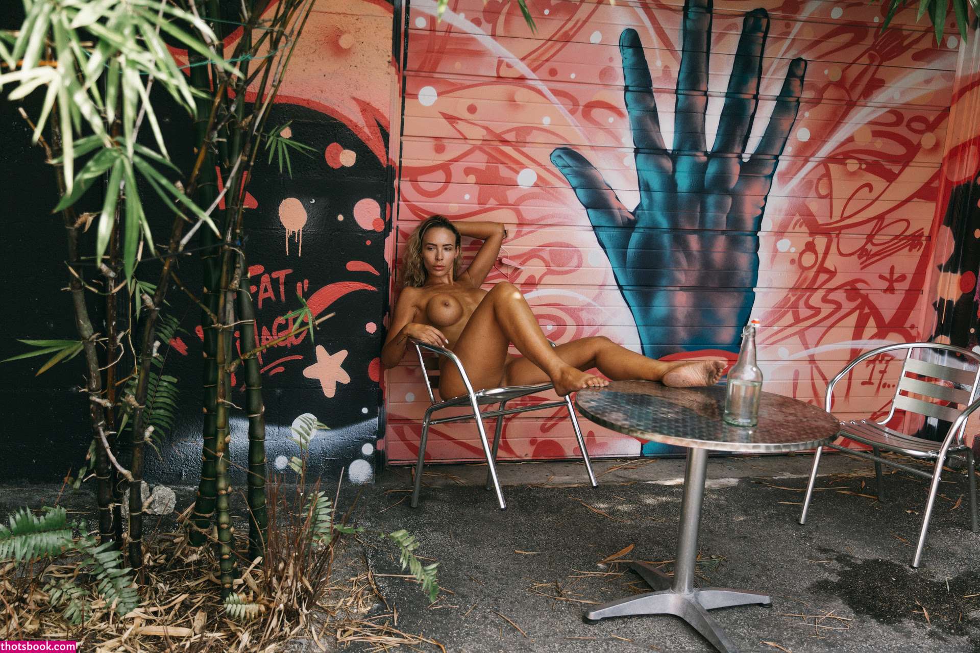 Amber Emery Photo #9