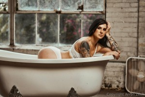 Arryn Zech Photo #190