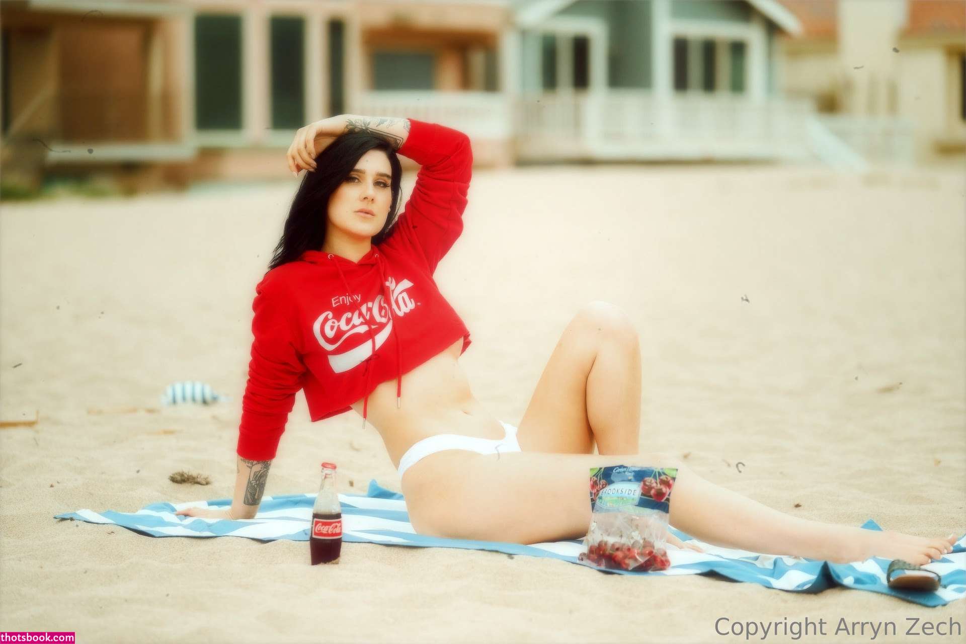 Arryn Zech Photo #209