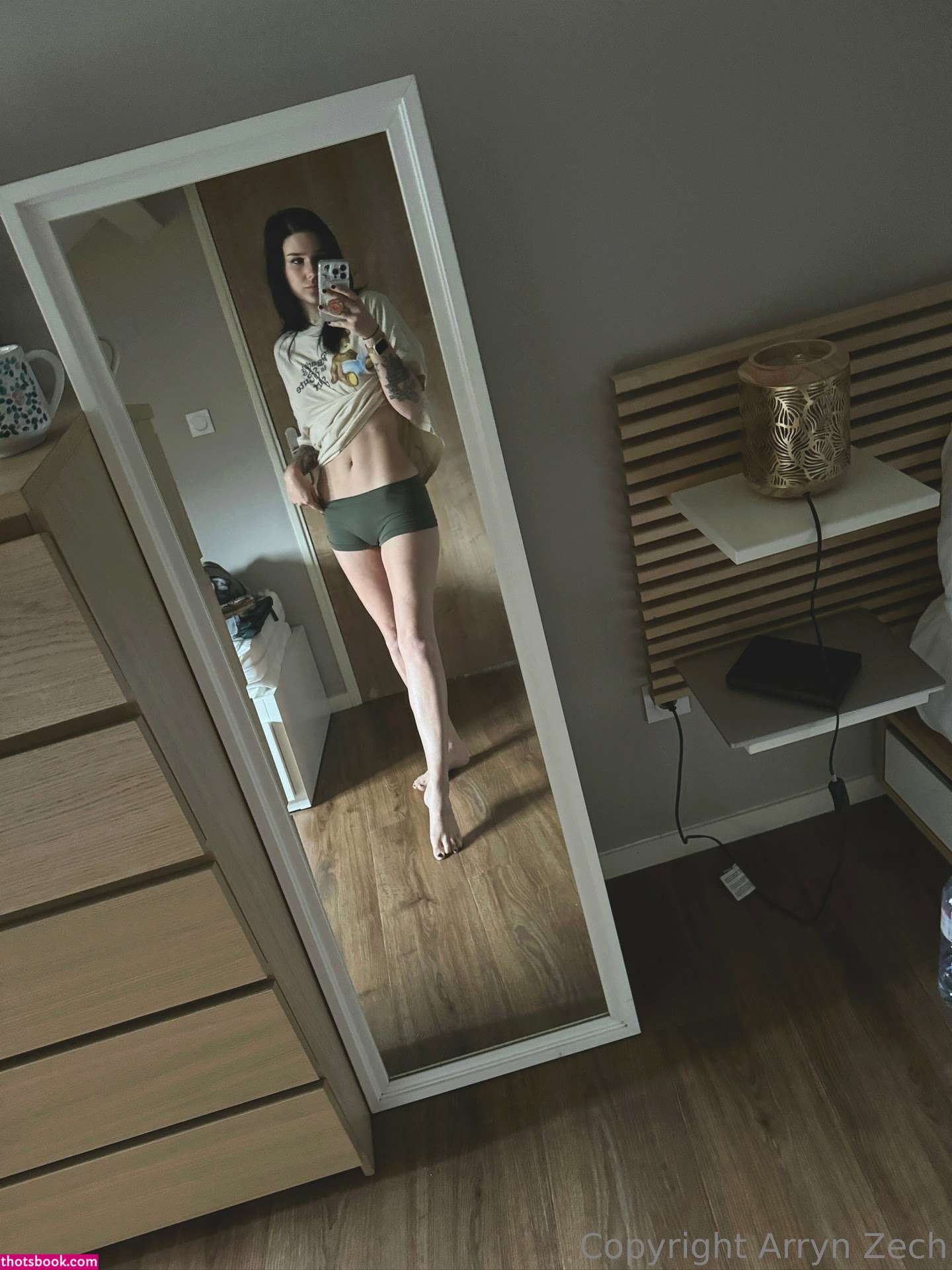 Arryn Zech Photo #250