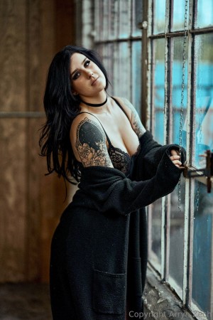 Arryn Zech Photo #267