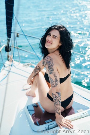 Arryn Zech Photo #337