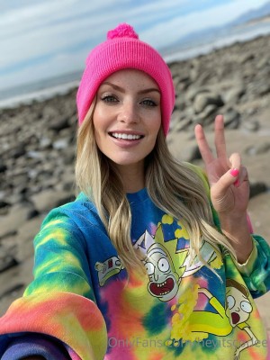 Heyitscodee Photo #60