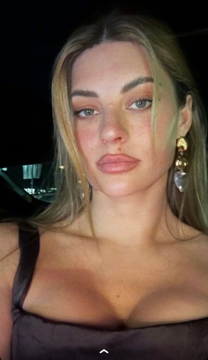 Hannah Stocking Photo #81