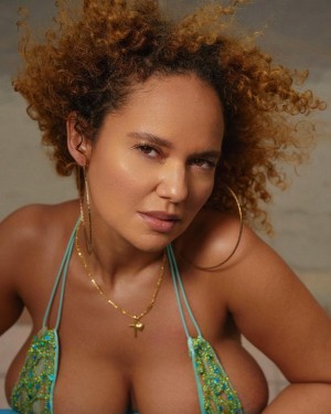 Pamela Alexandra Photo #19