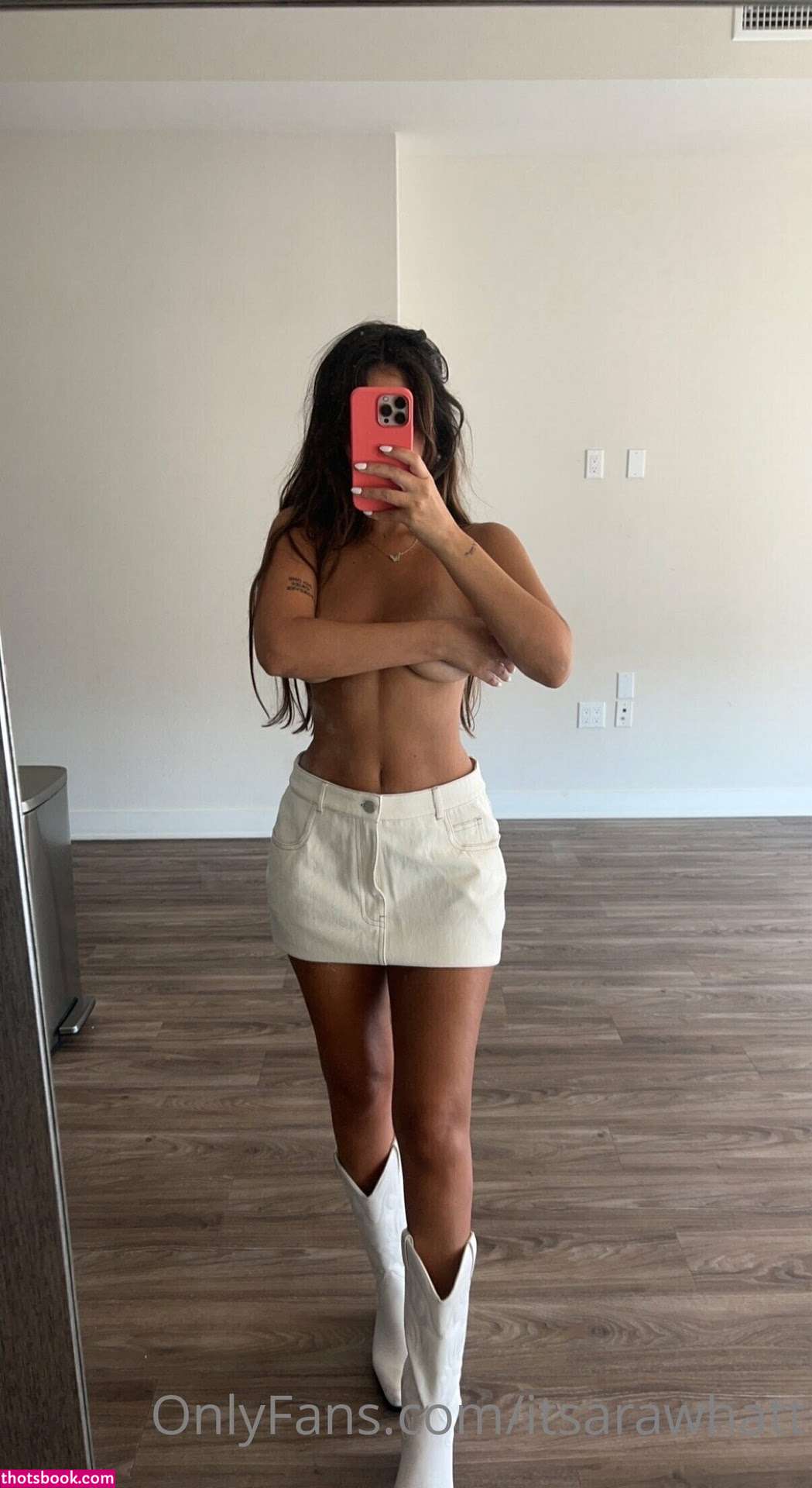 itsarawhatt Photo #10