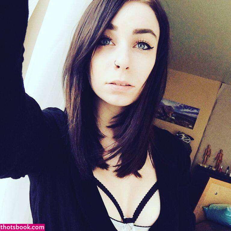 Eevee Frost Photo #18