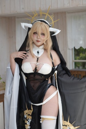 Takomayuyi Photo #35